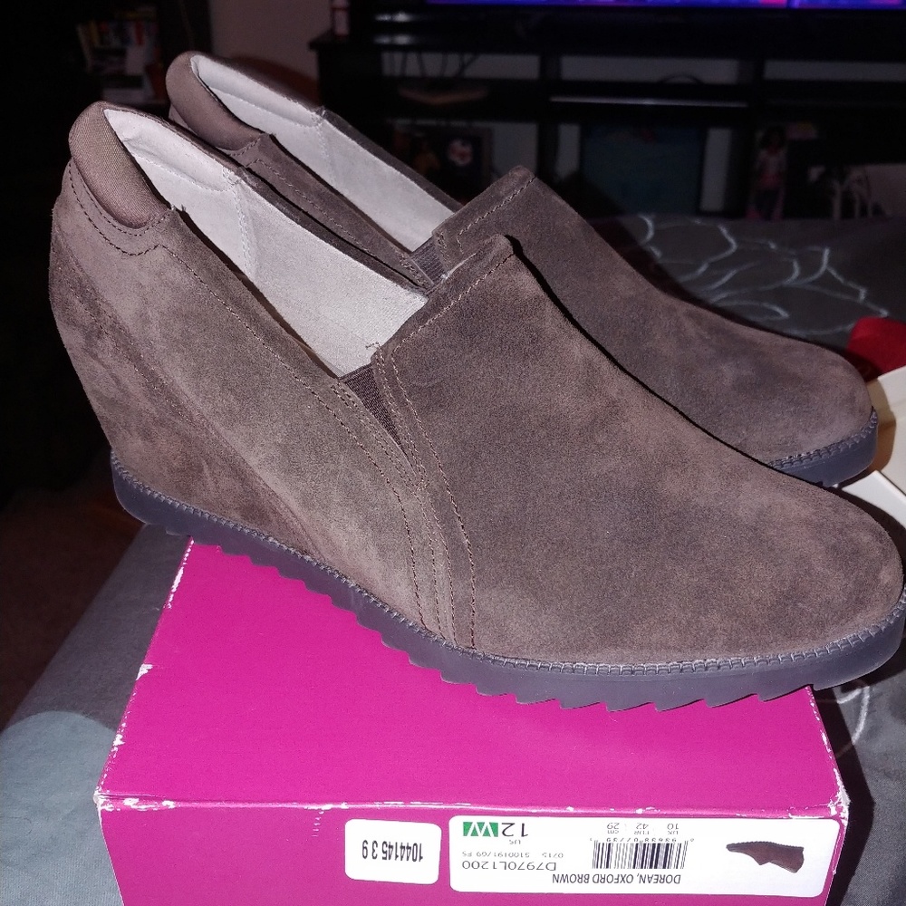 Women's 12W wedge